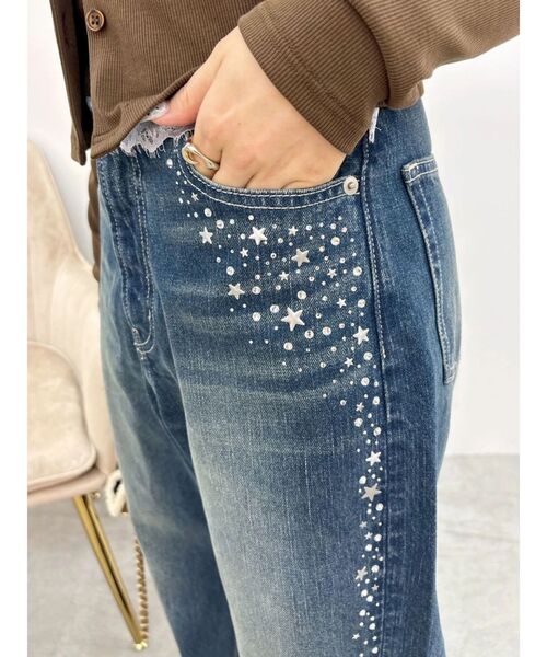 EVRIS(エヴリス)の「スターラインストーンワイドデニムパンツ(デニムパンツ・レディース・インディゴブルー/ブラック・SMALL/MEDIUM)」の10枚目の写真
