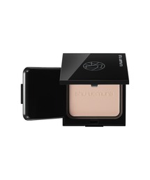 shu uemura（シュウウエムラ）の「アンリミテッド セラム スムース パウダー（フェイスパウダー）」
