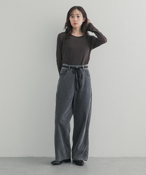 URBAN RESEARCH DOORS(アーバンリサーチドアーズ)の「ウォッシュドコーデュロイパンツ(その他パンツ・レディース・アイボリー/チャコールグレー・MEDIUM/SMALL)」の10枚目の写真