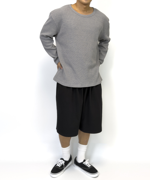 PACIENCIA(パシエンシア)の「ワッフルUネック オーバーサイズ ロングスリーブ グレー(Tシャツ/カットソー・メンズ・その他・LARGE/X-LARGE/XX-LARGE)」の7枚目の写真
