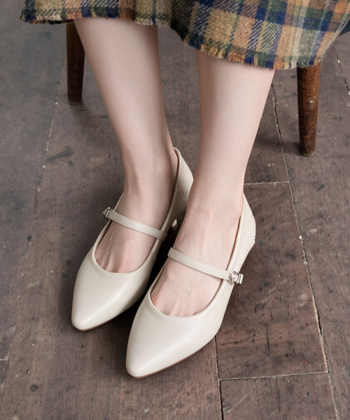 SPUR（シュプール）の「Cottet メリージェーン コンフォートパンプス ポインテッドトゥ ヒール 5cm -WA9024 (2color)（パンプス・レディース・アイボリー/ブラック・22.5cm/25cm/24.5cm/24cm/23.5cm/23cm）」の14枚目の写真