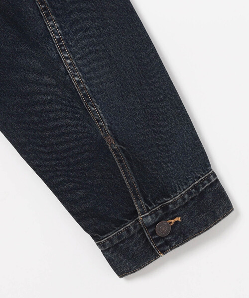 FREAK'S STORE(フリークスストア)の「LEVI'S/リーバイス LOOSE CROP TRUCKER/ルーズ クロップ トラッカージャケット/クロップド丈 デニム ジャケット(デニムジャケット・レディース・ネイビー・フリ-)」の5枚目の写真