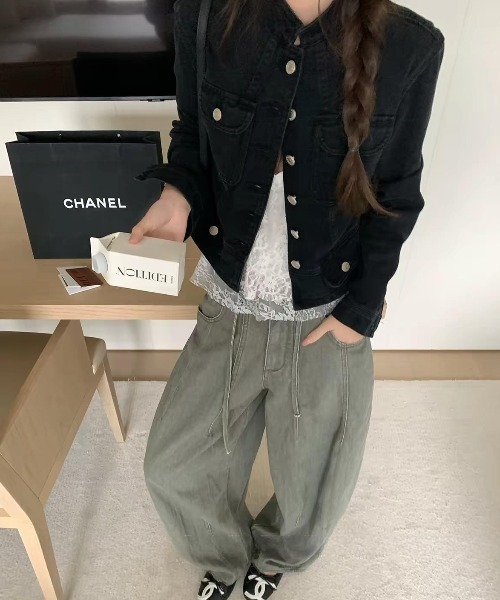 FAVORITO(ファヴォリート)の「ショートシングルブレストジャケット(デニムジャケット・レディース・ブルー/グリーン/ブラック・S/M/L)」の4枚目の写真