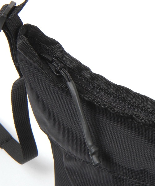 BAICYCLON by Bagjack（バイシクロン バイ バグジャック）の「【BAICYCLON by bagjack】[軽量・撥水]ミニショルダーバッグ（ショルダーバッグ・レディース・ブラック・FREE）」の11枚目の写真