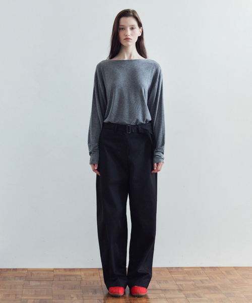 SIYAZU（シヤジュ）の「SIPT7215 ベルト付きカーブドチノパンツ_Black（その他パンツ・レディース・ブラック・SMALL/MEDIUM/LARGE）」の3枚目の写真