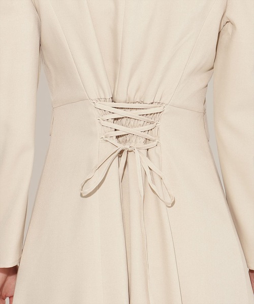 AND COUTURE(アンドクチュール)の「Vネックパフスリーブワンピース(ワンピース・レディース・ベージュ/ブラウン/ネイビー・FREE)」の12枚目の写真