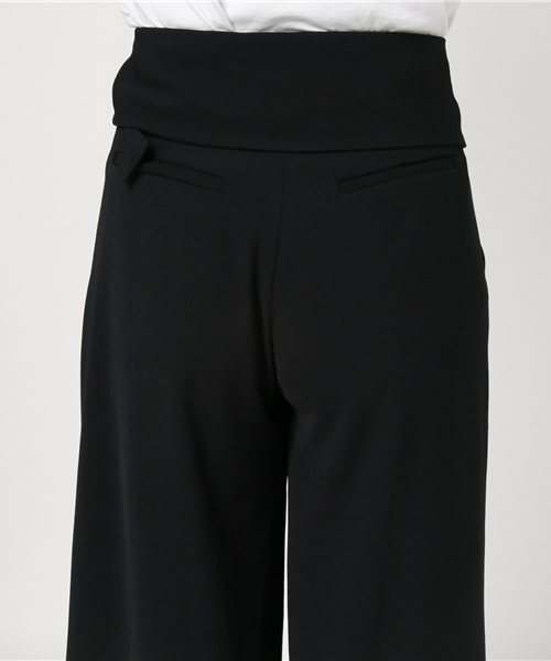 STUDIOUS（ステュディオス）の「STUDIOUS センターベンツフラップパンツ（その他パンツ・レディース・アイボリー/ブラック/カーキ・1/0）」の4枚目の写真