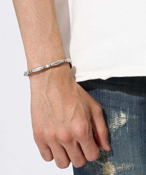 Nano Universe ナノユニバース の パイプビーズブレスレット ブレスレット Wear