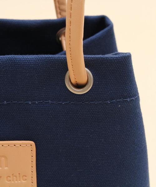 coen(コーエン)の「キャンバスコンビ巾着ショルダーバッグ(ショルダーバッグ・レディース・ナチュラル/ネイビー・FREE)」の13枚目の写真