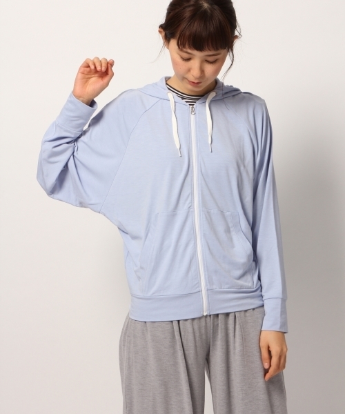 GLOBAL WORK(グローバルワーク)の「【ACTIVE】TRベアテンパーカー長袖 Women/777502(パーカー・レディース・ライトブルー/グレー/ダークブルー・LARGE/MEDIUM)」の5枚目の写真
