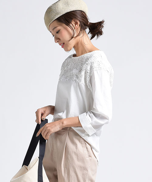 LIPSTAR(リップスター)の「星レースボーダーカットソー(Tシャツ/カットソー・レディース・オフホワイト/グレー/ブルー系その他/オレンジ系その他・M)」の2枚目の写真