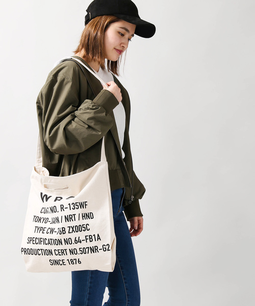 WEGO(ウィゴー)の「WEGO/インダストリアルロゴ2WAYバケットショルダーバッグ(ショルダーバッグ・メンズ・ナチュラル/ブラック・FREE)」の11枚目の写真