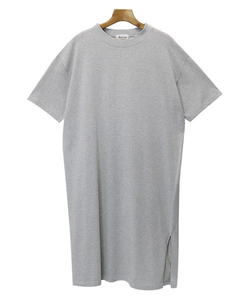 andme(アンドミー)の「マキシ丈半袖Tシャツワンピース(ワンピース・レディース・ブラック/オフホワイト/ベージュ/ネイビー/カーキ/ライトグレー・M/L)」の10枚目の写真