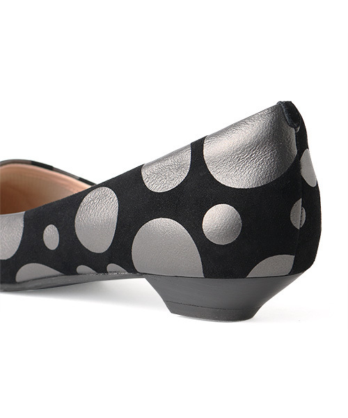 coca(ANDEX shoes product)(コカ)の「coca/コカ プリント革ポインテッドトゥパンプス 2cmヒール 418002(パンプス・レディース・ブラック/ブラック系その他・22.0cm/22.5cm/23.0cm/23.5cm/24.0cm/24.5cm)」の8枚目の写真