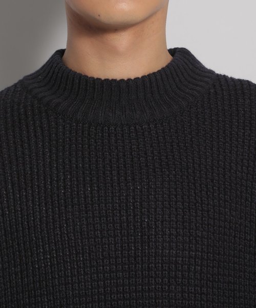 niko and（ニコアンド）の「ワッフルモックネックニット（ニット