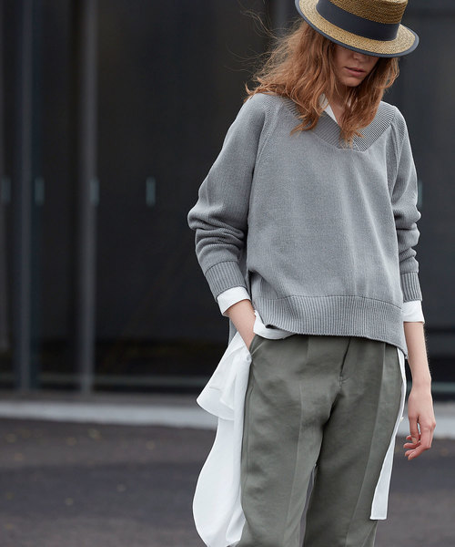 Munich（ミューニック）の「ピーチコットンタック編みニットVネックプルオーバー（ニット/セーター・レディース・ブラウン/グレー/ピンク/ライトベージュ・FREE）」の6枚目の写真