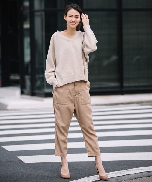 Munich（ミューニック）の「ピーチコットンタック編みニットVネックプルオーバー（ニット/セーター・レディース・ブラウン/グレー/ピンク/ライトベージュ・FREE）」の14枚目の写真