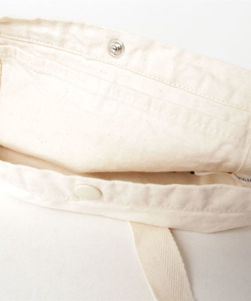 TODAYFUL（トゥデイフル）の「I DON'T MINDサコッシュバッグ（ショルダーバッグ・レディース・キナリ・FREE）」の4枚目の写真