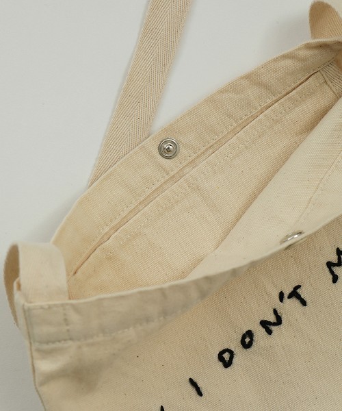 TODAYFUL（トゥデイフル）の「I DON'T MINDサコッシュバッグ（ショルダーバッグ・レディース・キナリ・FREE）」の5枚目の写真