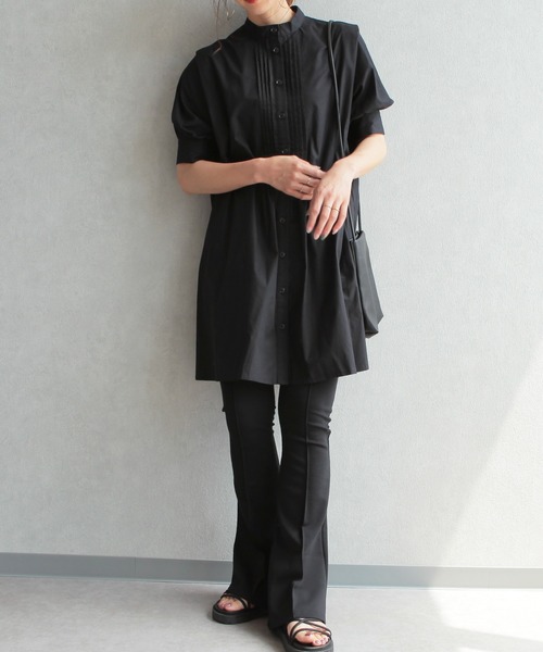 reca（レカ）の「フロントタックフレアパンツ（その他パンツ・レディース・ブラック/カーキ/キャメル/グレイッシュベージュ/グレー系その他・FREE）」の15枚目の写真