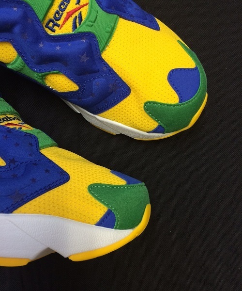 Reebok(リーボック)の「ユニセックス リーボック ポンプフューリー Reebok INSTA PUMPFURY M44765(スニーカー・メンズ・マルチ・26.5cm/26cm/24cm/28cm/23.5cm/23cm/27.5cm/27cm/24.5cm)」の4枚目の写真