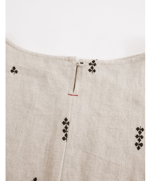 nop de nod(ノップドゥノッド)の「Pomme リネン刺繍8分袖2WAYワンピース(ワンピース・レディース・ブラック/キナリ・3)」の13枚目の写真