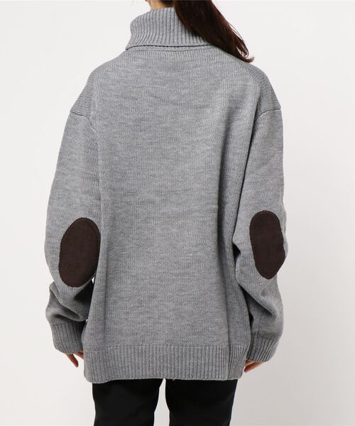 B.I.D.（ビーアイディー）の「エルボーパッチ　タートルニット（ニット/セーター・レディース・ベージュ/アイボリー/グレー/ブラウン/ネイビー・X-LARGE/MEDIUM/LARGE）」の7枚目の写真