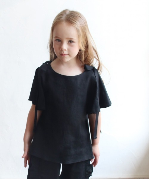 Rora（ローラ）の「アーク リネントップス(2color)（シャツ/ブラウス・キッズ・ブラック/マスタード・110cm/100cm/120cm/130cm/140cm）」の3枚目の写真