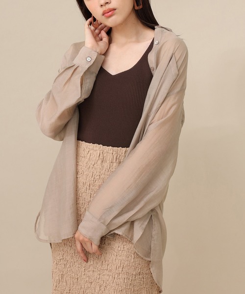 one after another NICE CLAUP（ワンアフターアナザーナイスクラップ）の「ノーカラーシアーシャツ（シャツ/ブラウス・レディース・オフホワイト/グレー系その他/ライトグリーン/ピンク系その他/モカ/オレンジ・FREE）」の4枚目の写真