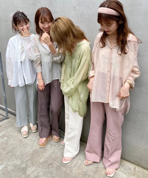 one after another NICE CLAUP（ワンアフターアナザーナイスクラップ）の「ノーカラーシアーシャツ（シャツ/ブラウス・レディース・オフホワイト/グレー系その他/ライトグリーン/ピンク系その他/モカ/オレンジ・FREE）」の12枚目の写真