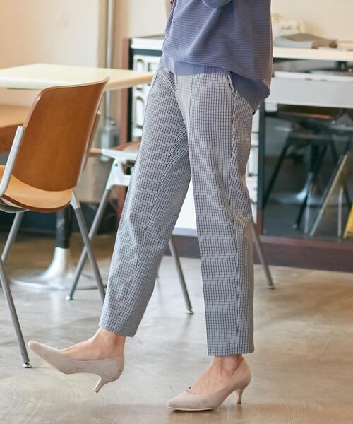 ANY SIS(エニィスィス)の「2WAYレディ テーパードパンツ(スラックス・レディース・ブラック系/ブラック系3/ダークブラウン系3/ダークブラウン系/アイボリー系/ダークグリーン系/ネイビー系/ピンク系・2/3/1)」の3枚目の写真