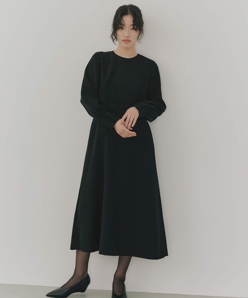 kaene（カエン）の「シンプルロングスリーブワンピース［ブラックフォーマル対応］冠婚葬祭 礼服 喪服 入学式 卒業式 七五三 お宮参り（ワンピース・レディース・ブラック・36/34/38/40/42）」の19枚目の写真