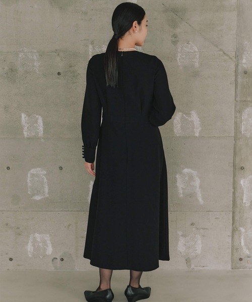 シンプルロングスリーブワンピース［ブラックフォーマル対応］冠婚葬祭