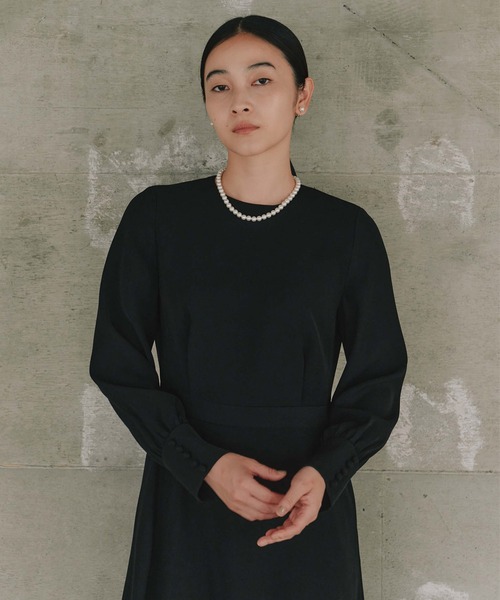 シンプルロングスリーブワンピース［ブラックフォーマル対応］冠婚葬祭