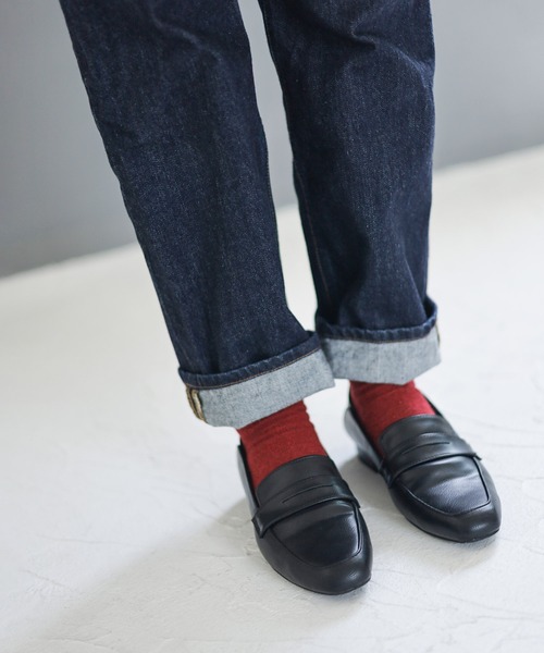 SESTO（セスト）の「バブーシュタイプのスクエアトゥコインローファー（ローファー・レディース・ブラック/ブラウン/ブラック系その他/グレイッシュベージュ・22.5cm/23.5cm/24.5cm/23.0cm/24.0cm/25.0cm/22.0cm）」の17枚目の写真