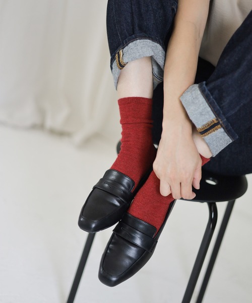 SESTO（セスト）の「バブーシュタイプのスクエアトゥコインローファー（ローファー・レディース・ブラック/ブラウン/ブラック系その他/グレイッシュベージュ・22.5cm/23.5cm/24.5cm/23.0cm/24.0cm/25.0cm/22.0cm）」の16枚目の写真