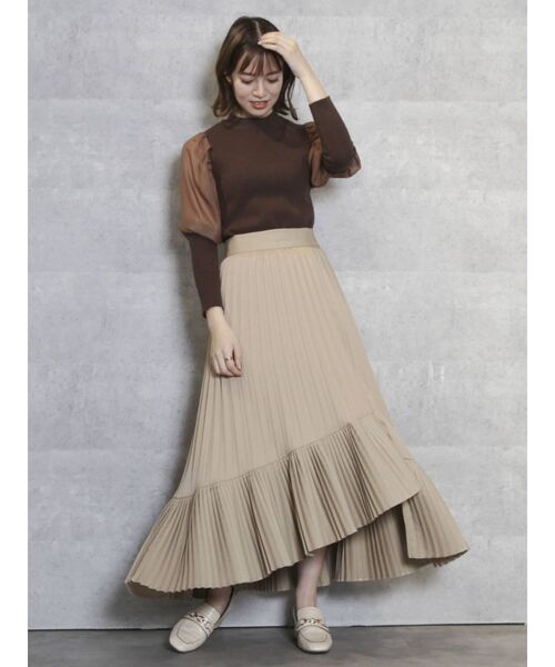 dazzlin（ダズリン）の「ダブルプリーツフレアスカート（スカート・レディース・ベージュ/ブラウン・SMALL/MEDIUM）」の5枚目の写真