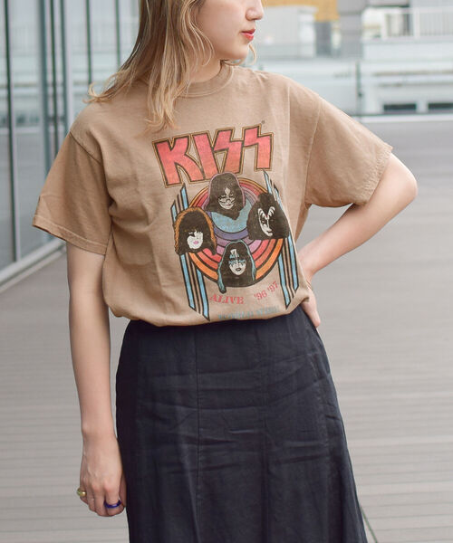Ray BEAMS（レイビームス）の「GOOD ROCK SPEED / Kiss Rock Tシャツ（Tシャツ/カットソー・レディース・ベージュ・ONE SIZE）」の9枚目の写真