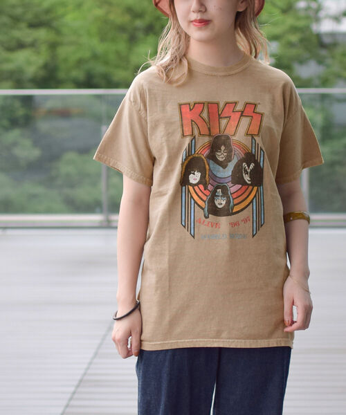 Ray BEAMS（レイビームス）の「GOOD ROCK SPEED / Kiss Rock Tシャツ（Tシャツ/カットソー・レディース・ベージュ・ONE SIZE）」の11枚目の写真