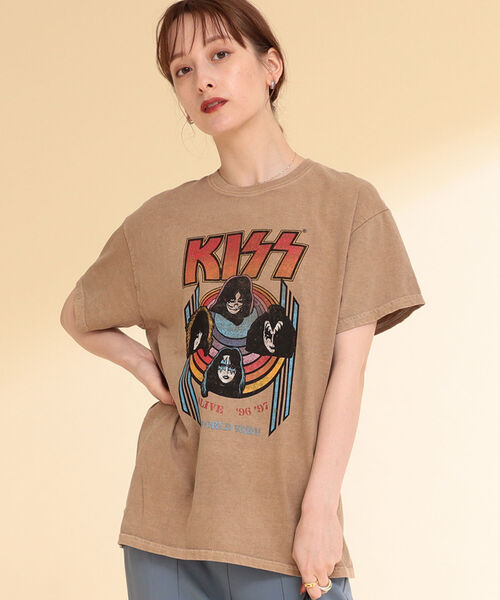 Ray BEAMS（レイビームス）の「GOOD ROCK SPEED / Kiss Rock Tシャツ（Tシャツ/カットソー・レディース・ベージュ・ONE SIZE）」の17枚目の写真
