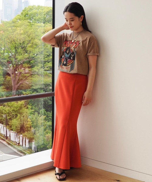 Ray BEAMS（レイビームス）の「GOOD ROCK SPEED / Kiss Rock Tシャツ（Tシャツ/カットソー・レディース・ベージュ・ONE SIZE）」の16枚目の写真