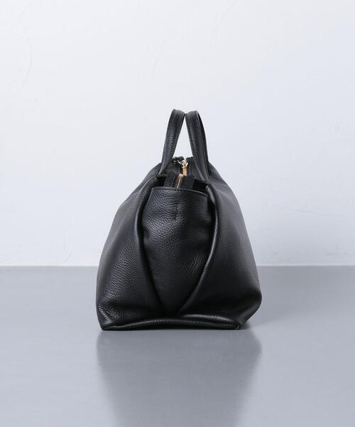 GIANNI CHIARINI ブラックレザーバッグ Black x Black｜GIANNI CHIARINI(ジャンニ キアリーニ) │ 公式