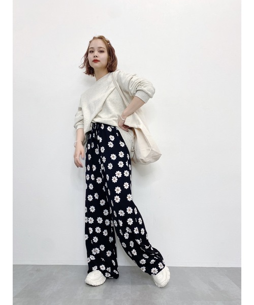 JUMELLE(ジュメロ)の「マーガレットパンツ(その他パンツ・レディース・ブラック・FREE)」の4枚目の写真