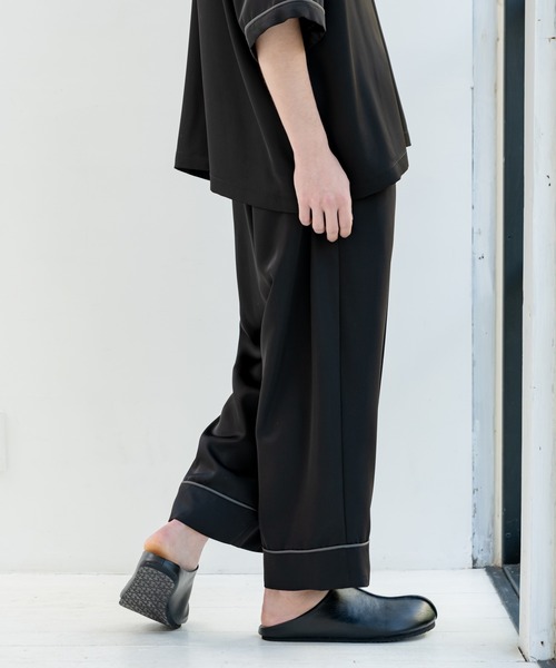 CASPER JOHN(キャスパージョン)の「Over Form Room Shoes/オーバーフォルムルームシューズ(スリッポン・メンズ・ブラック/ナチュラル・SMALL/MEDIUM/LARGE)」の5枚目の写真