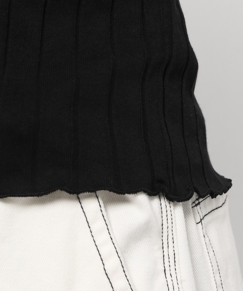 niko and...（ニコアンド）の「[抗菌防臭・抗ウイルス素材]UDRz機能付き2WAYノースリーブプルオーバー（タンクトップ・レディース・ブラック/オフホワイト/モカ・MEDIUM/LARGE）」の13枚目の写真