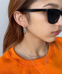 ツイストフープボリュームピアス