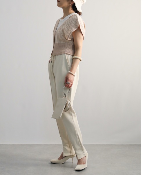 ap retro（アプレトロ）の「ジャガードニットベスト【ZOZO限定アイテム】（ベスト・レディース・ブラック/ライトベージュ/ブルー・FREE）」の20枚目の写真