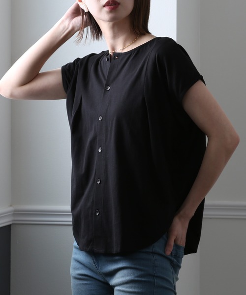 ElegChic(エレグシック)の「2WAYボタンカットソー(Tシャツ/カットソー・レディース・ブラック/ライトベージュ/ホワイト・4L/XL/M)」の1枚目の写真