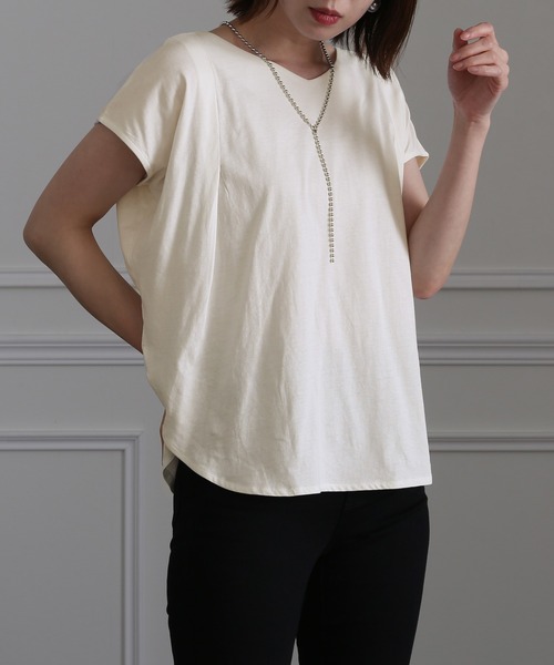 ElegChic(エレグシック)の「2WAYボタンカットソー(Tシャツ/カットソー・レディース・ブラック/ライトベージュ/ホワイト・4L/XL/M)」の10枚目の写真