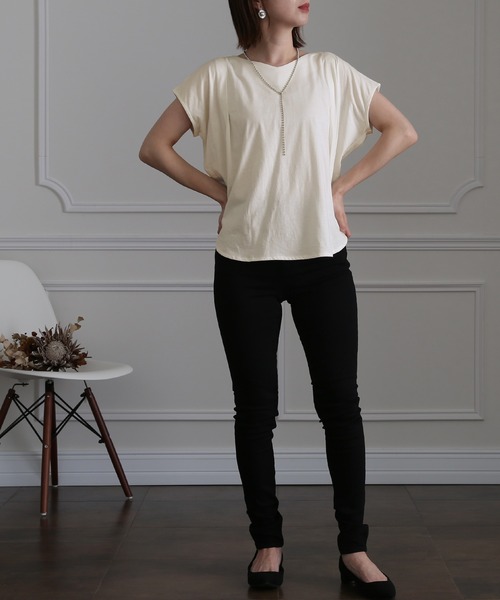 ElegChic(エレグシック)の「2WAYボタンカットソー(Tシャツ/カットソー・レディース・ブラック/ライトベージュ/ホワイト・4L/XL/M)」の11枚目の写真